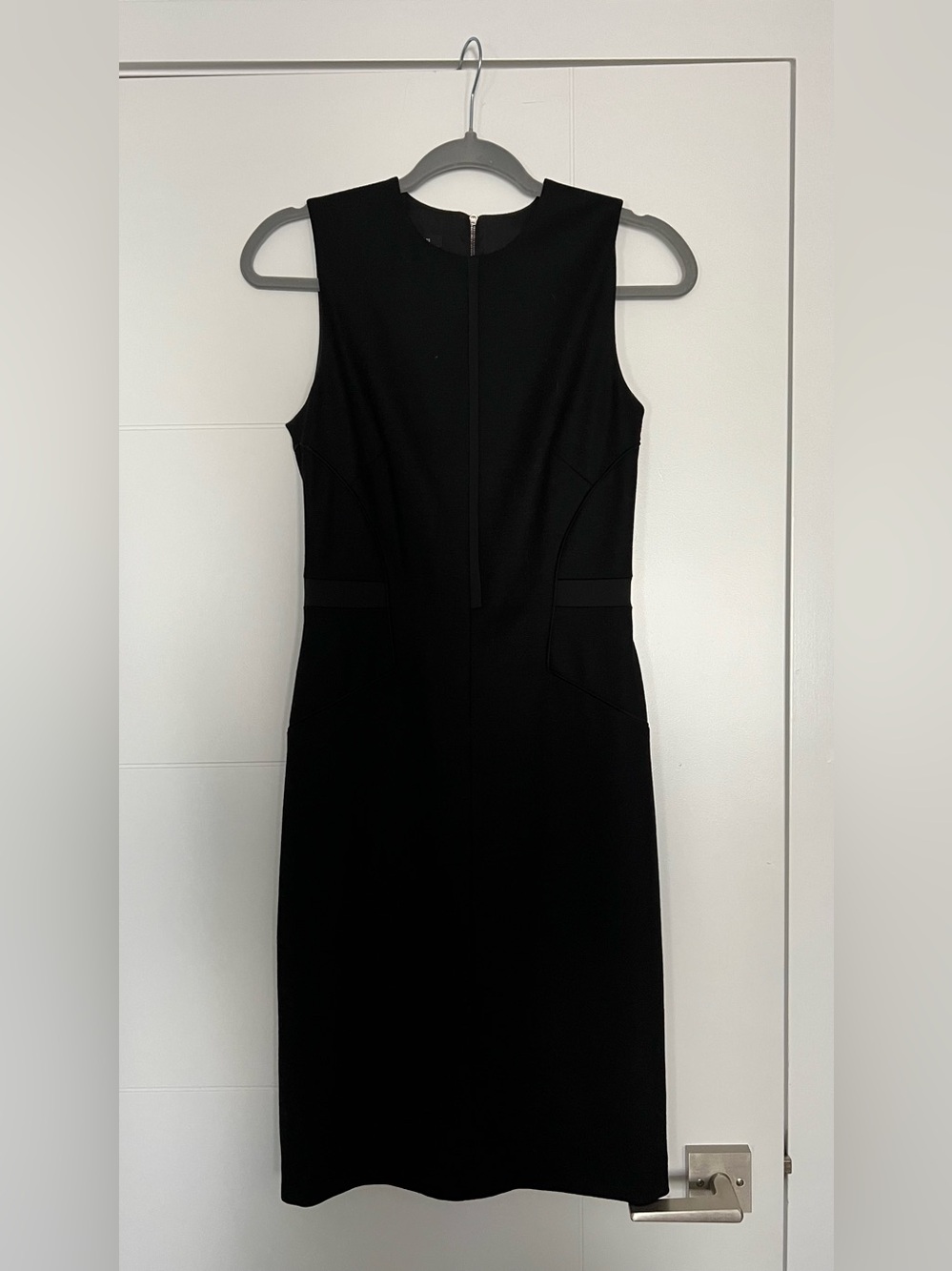 Sleek Black Sleeveless Midi Sheath Dress - Brand Unspecified